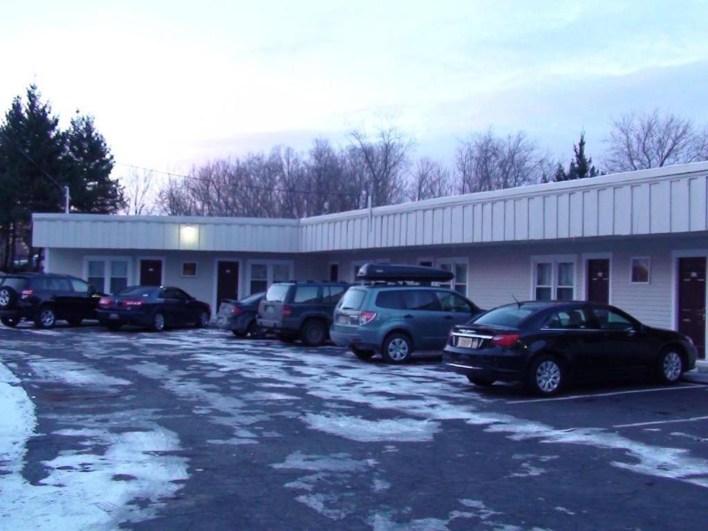 Highlander Inn Rutland Exterior foto